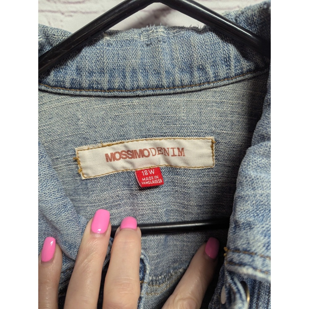 Mossimo Denim Women's Distressed Jean Jacket 18W Medium Wash EUC 039 - Picture 3 of 8